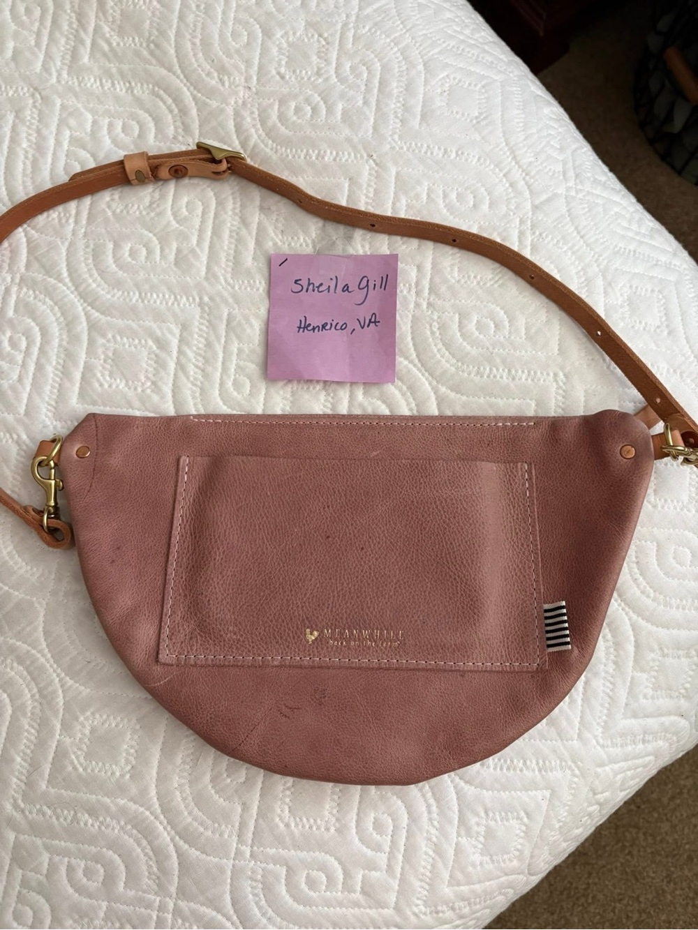 Rose leather fanny bag by Meanwhile Back on the Farm - Picture 2 of 4